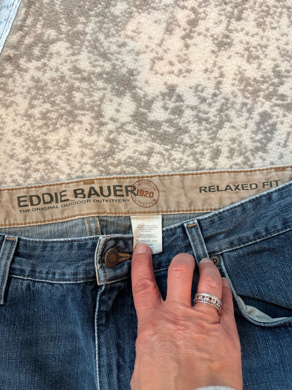 Eddie Bauer Men's Dark Blue Straight-Leg Jeans - Picture 3 of 5